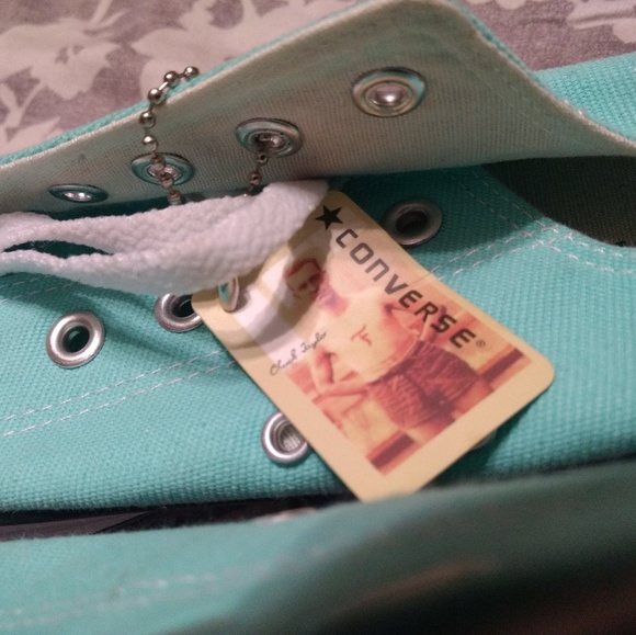 Sz 8.5-3 pair Converse Chuck Taylor's (2 pair NEW) - Picture 5 of 5